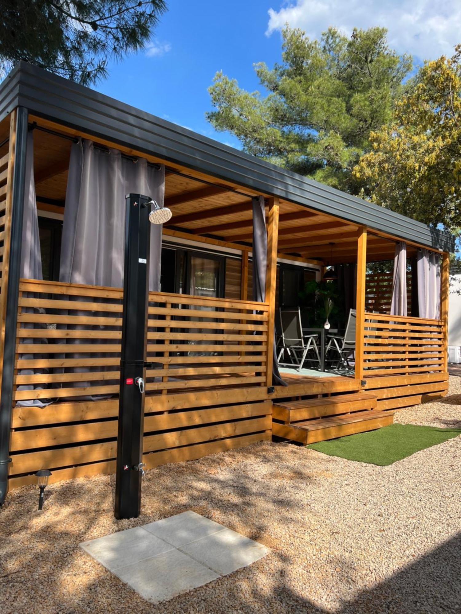 Mobile Home La Vida 비오그라드나모루 외부 사진