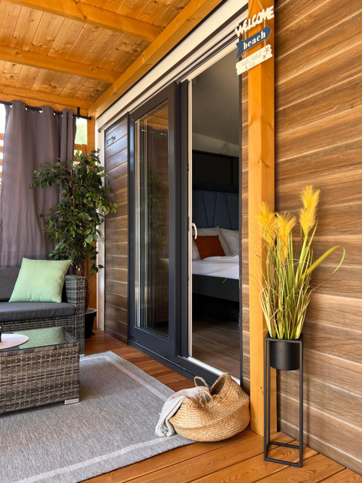 Mobile Home La Vida 비오그라드나모루 외부 사진